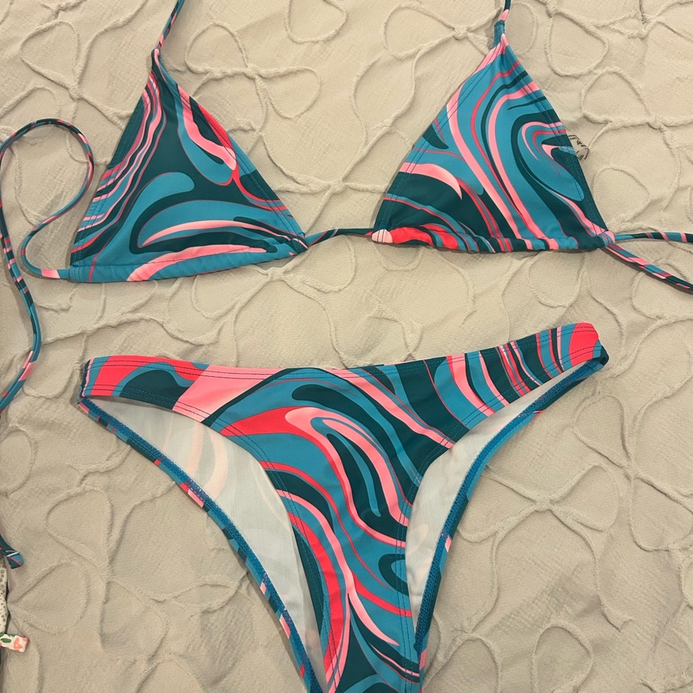 Stylish Multicolor Bikini Set